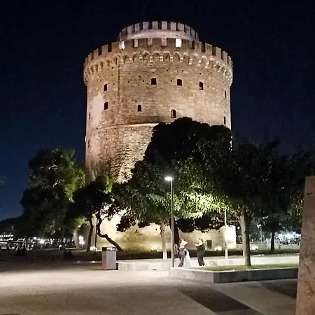 O2 Close To The White Tower Thessaloníki