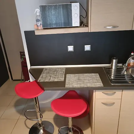 O2 Close To The White Tower شقة